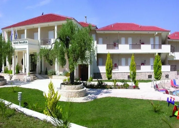 Paradise 3*