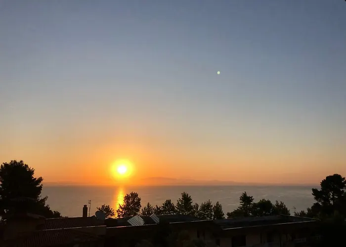 Paradise Szálloda