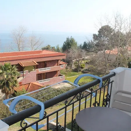 Hotel Paradise Kriopigi