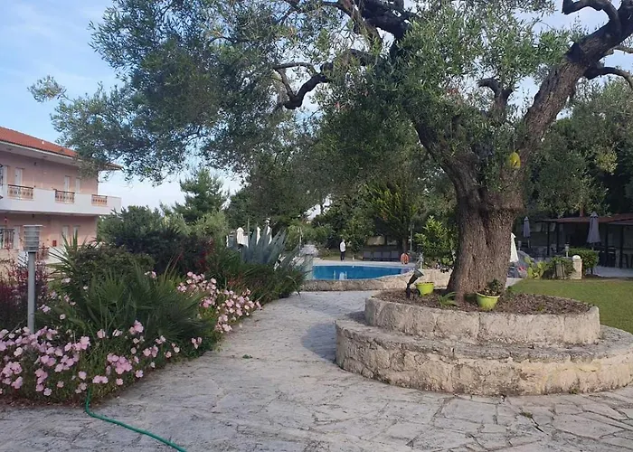 Paradise 3* Kriopigi