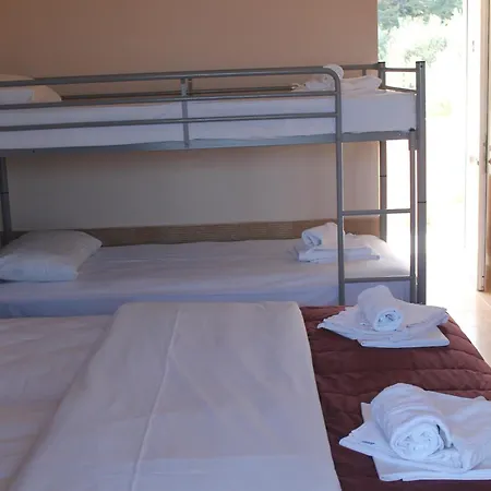 Paradise Hotel 3*
