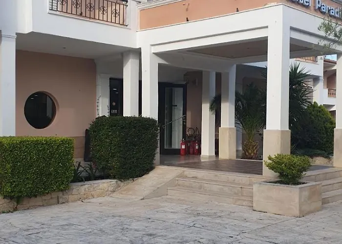 Hotel Paradise Kriopigi